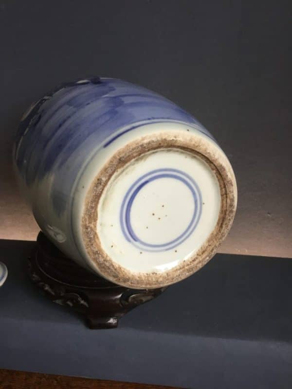 Chinese Kangxi blue and white lidded vase antique chinese vase Antique Ceramics 5