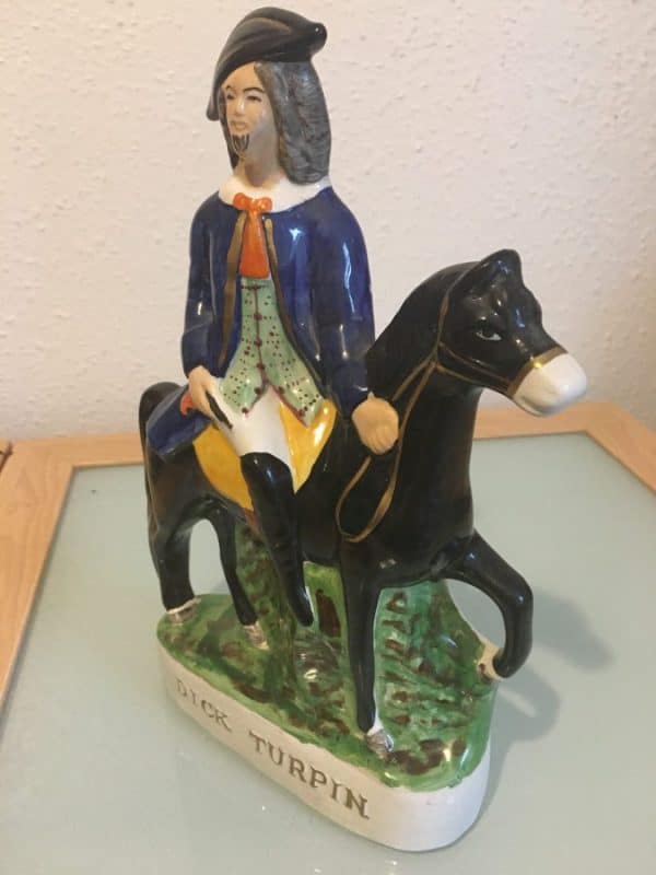 Reproduction Staffordshire Pottery Figurine - Image 3