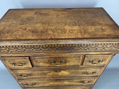 Georgian Oak Chest of Drawers - Image 2