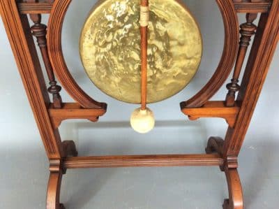 James Shoolbred Large Walnut Dinner Gong - Image 4