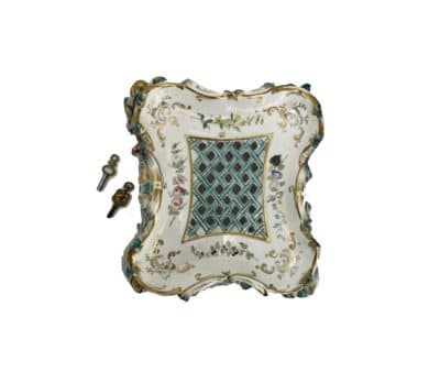 Highly Decorative Coalport Coalbrookdale Mantel Clock AF Coalport Coalbrookdale Antique Ceramics 4