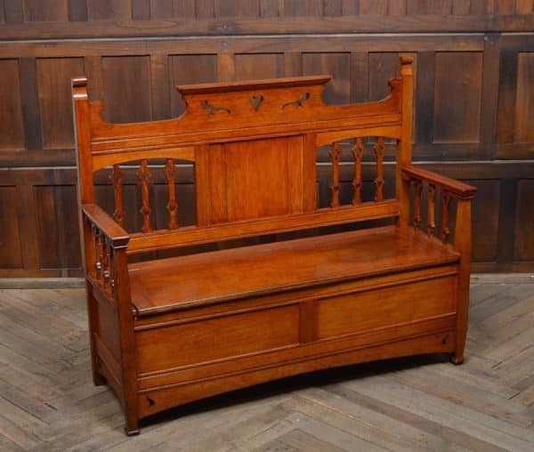 Arts & Crafts Oak Hall Bench SAI3071 - Image 12
