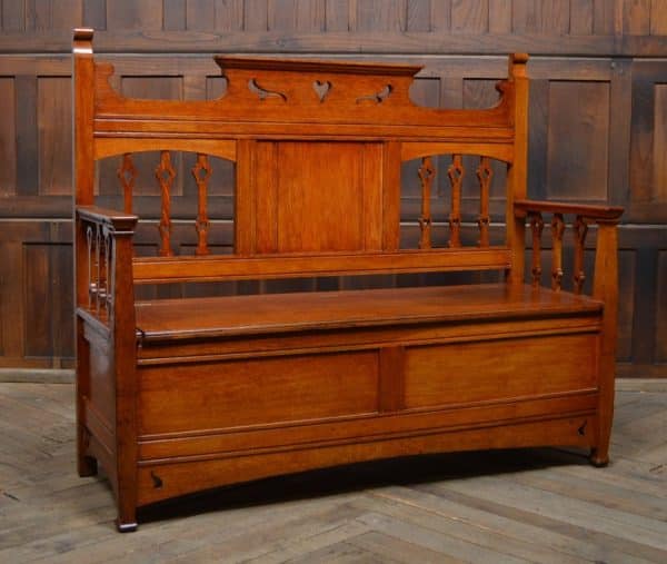 Arts & Crafts Oak Hall Bench SAI3071