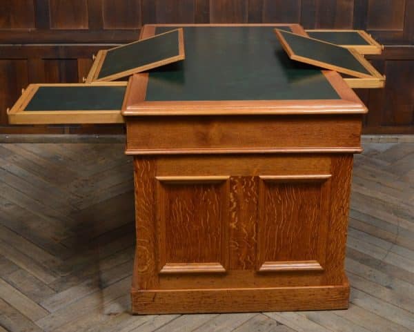 Victorian Scottish Oak Partner Desk SAI3072 - Image 6