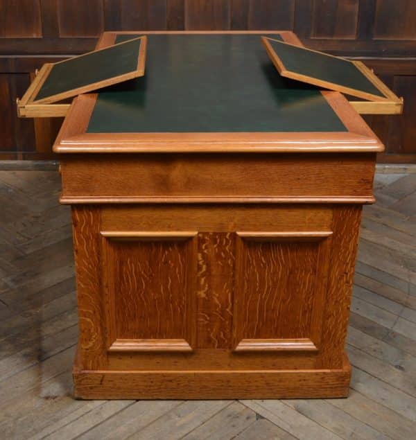 Victorian Scottish Oak Partner Desk SAI3072 - Image 5
