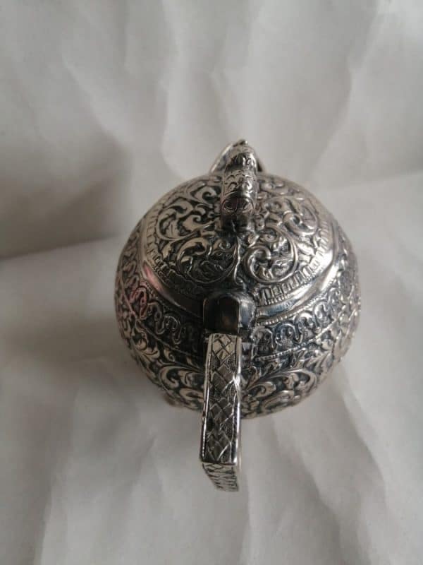 RARE Anglo Indian Silver Bachelor’s Teapot c1890 SIGNED Kutch / Lucknow Elephant Finial - Image 8