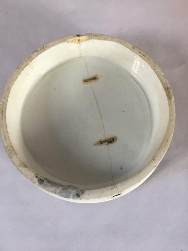 Staffordshire Pottery pot lids. - Image 4