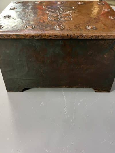 Arts & Crafts Copper Log Box Coal Bin Antique Boxes 10