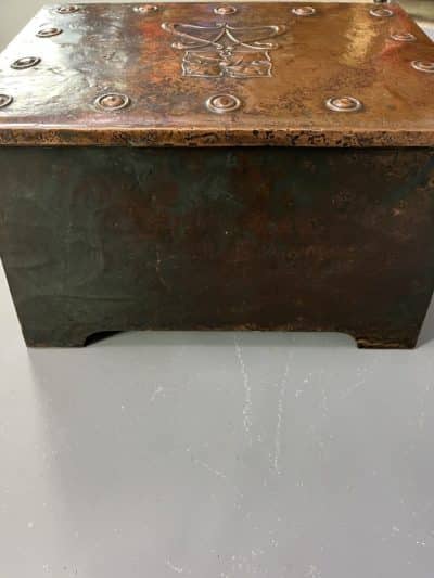 Arts & Crafts Copper Log Box - Image 8
