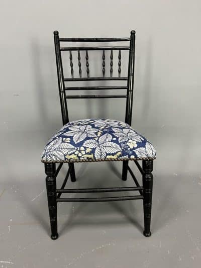 William Morris Arts & Crafts Sussex Chair childs chair Antique Chairs 4