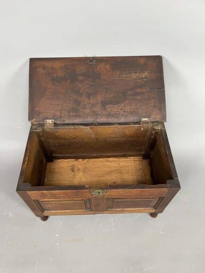 Welsh Oak Coffer Bach - Image 7