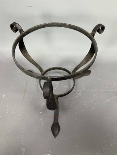 Arts & Crafts Copper and Wrought Iron Coal Scuttle - Image 5