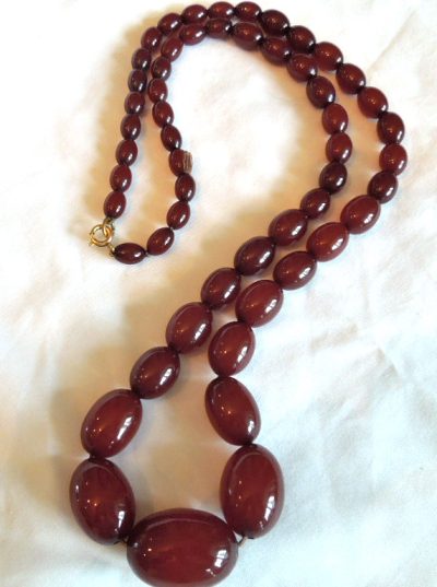 Antique Cherry Amber Bakelite Beads Antique Jewellery 5
