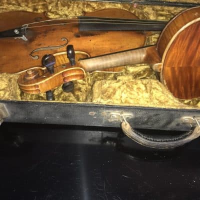 French Violins 4/4 cased with 4 bows. Antique Musical Instruments 17