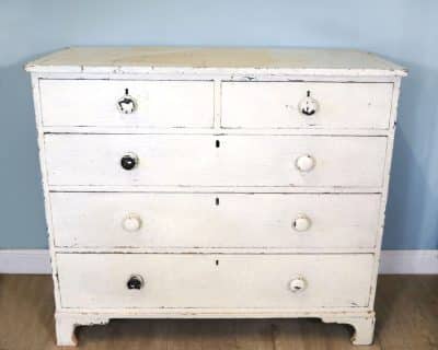 A lovely Victorian painted pine chest of drawers. Late Victorian Antique Chest Of Drawers 3