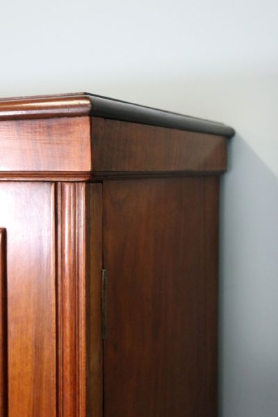 The beer lover’s bookcase! - Image 6