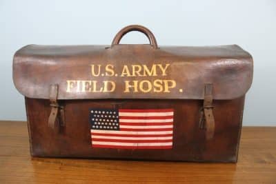 A wonderful antique leather Gladstone style doctors bag
