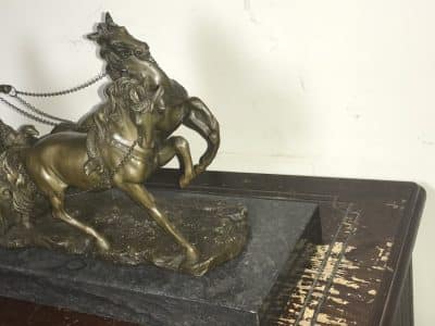 The Chariot racer in hot caste bronze & marble Antique Sculptures 7