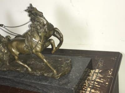 The Chariot racer in hot caste bronze & marble - Image 5