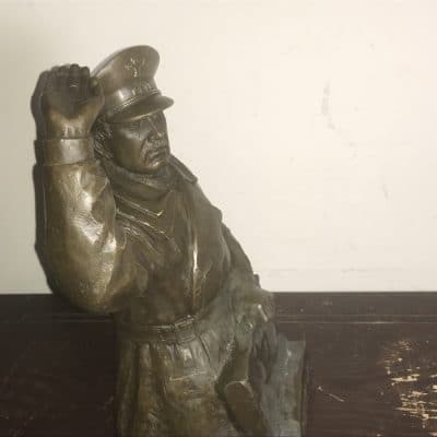 Adolph Hitler taking the salute of the people Antique Sculptures 18