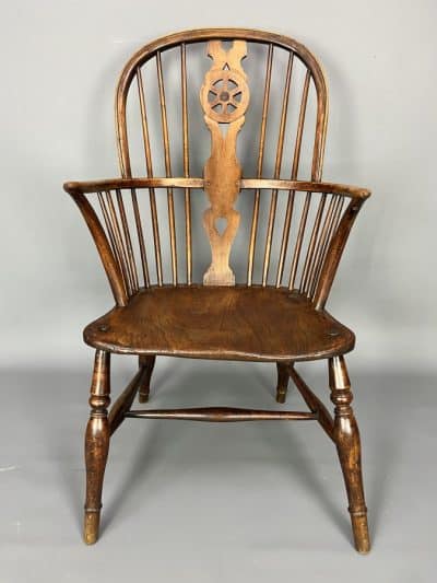 Georgian Wheel Back Windsor Armchair c1800 armchair Antique Chairs 3