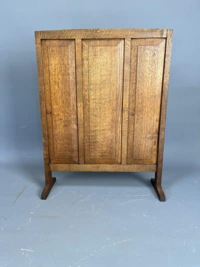 Cotswold School Oak Fire Screen cotswold school Antique Furniture 3