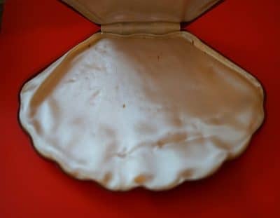 Vintage 17″ Pearl Graduated Pearl Necklace & Oyster Shell Box Boxed Pearl Necklaces Antique Jewellery 7