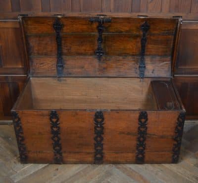 Oak Storage / Blanket Box SAI3194 Antique Boxes 16