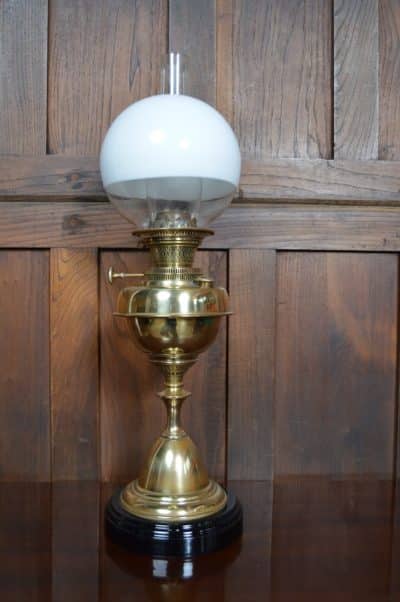 Victorian Brass Oil / Paraffin Lamp SAI3188