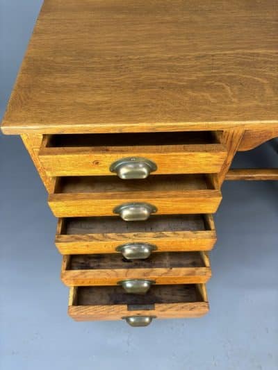 1930s Single Pedestal Solid Oak Desk desk Antique Desks 6