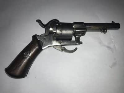 Pin fire pocket pistol Antique Guns 3