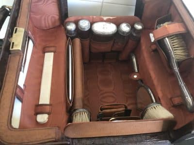 Walker & Hall Crocodile Valise with Silver accessories - Image 8