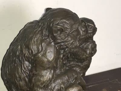MOTHER & CHILD BRONZE ON MARBLE - Image 11
