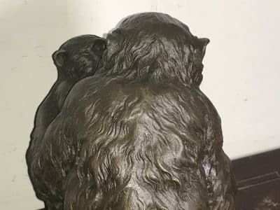MOTHER & CHILD BRONZE ON MARBLE - Image 15
