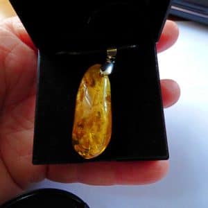 Genuine Baltic Amber Pendant (5098) Amber Antique Collectibles