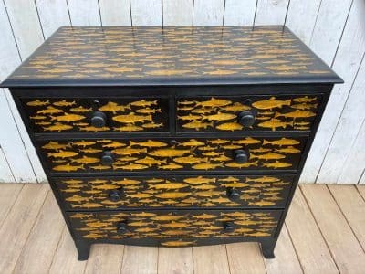 Fish Chest highly decorated Antique Chest Of Drawers 4