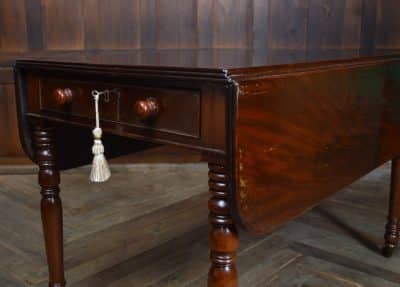 Victorian Mahogany Pembroke / Drop Leaf Table SAI3175 Antique Furniture 6