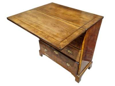 A Fine Queen Anne Burr & Figured Walnut Bachelors Chest - Image 4