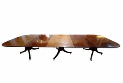 George III Cuban Mahogany Dining Table - Image 7