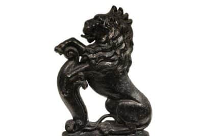 Victorian Cast Iron Lion Rampant Door Stop - Image 2