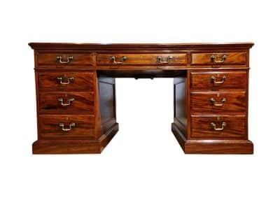 Victorian Mahogany Pedestal Desk