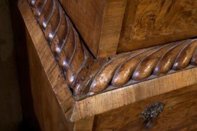 18thC Burr & Figured Walnut Escretoire - Image 9