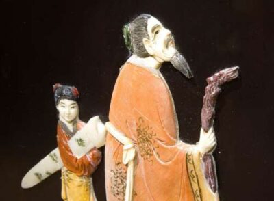 20th Century Chinese Lacquered Screen - Image 6