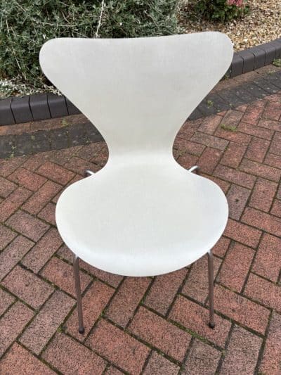 Arne Jacobsen for Fritz Hansen 1960s Chairs - Image 4