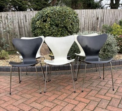 Arne Jacobsen for Fritz Hansen 1960s Chairs - Image 2