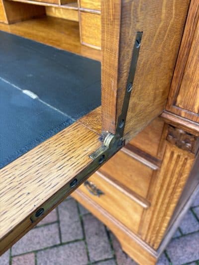 Arts & Crafts Oak Secretaire Bureau c1910 - Image 7