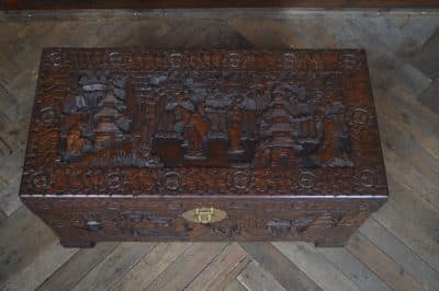 Oriental Camphor Wood Blanket / Storage Box SAI3232 Antique Boxes 21