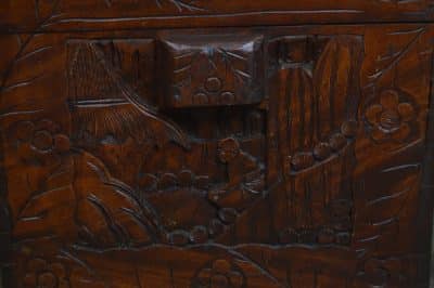 Oriental Camphor Wood Blanket / Storage Box SAI3232 - Image 9