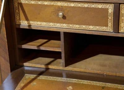 A French Louis XVI Style Kingwood & Marquetry Secretaire Antique Cabinets 7
