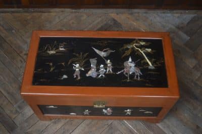 Chinese Camphor Wood Storage / Blanket Box SAI3277 - Image 18